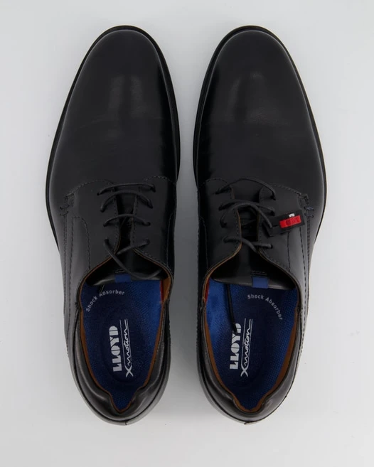 Lloyd Milan In Schwarz 4 Lloyd Milan In Schwarz – Bild 4