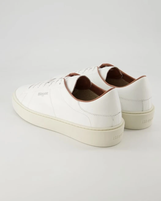 Blauer Staten In Weiß 3 Blauer Staten In Weiß – Bild 3