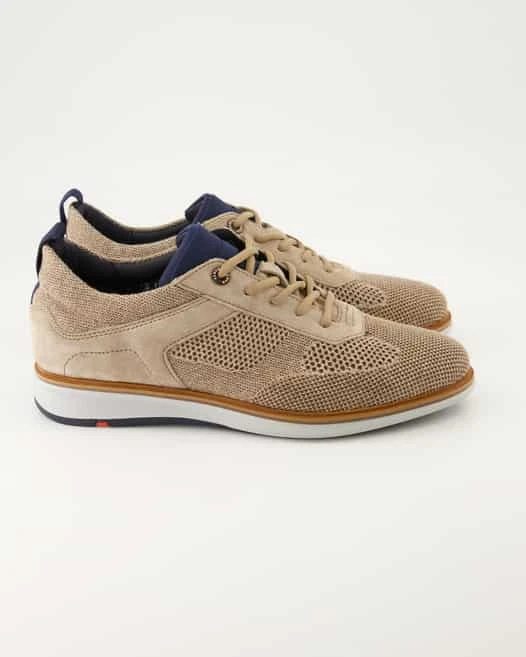 Lloyd MERLIN In Beige 2 Lloyd MERLIN In Beige – Bild 2