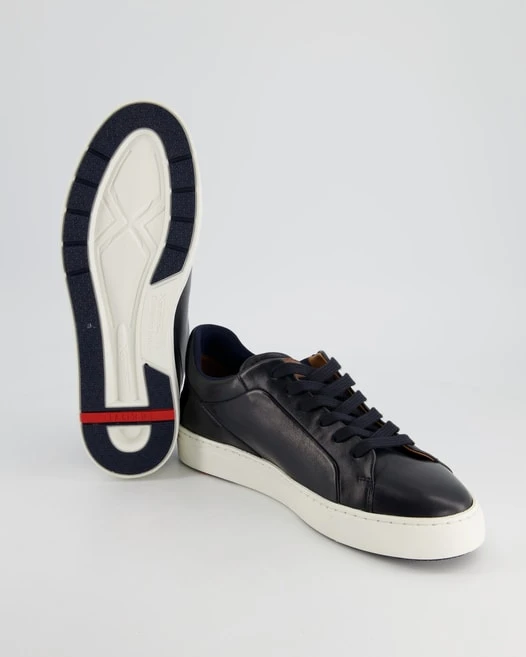 Lloyd MAJURO In Blau 5 Lloyd MAJURO In Blau – Bild 5