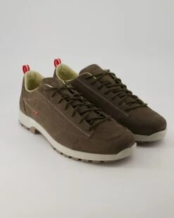 Lackner Road In Braun