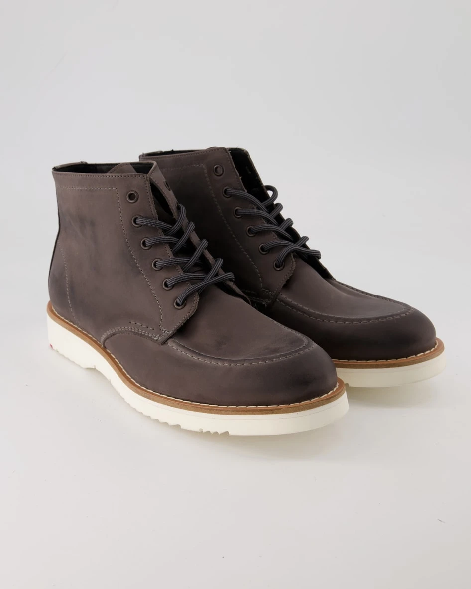 Lloyd DEBAR In Grau 1 Lloyd DEBAR In Grau